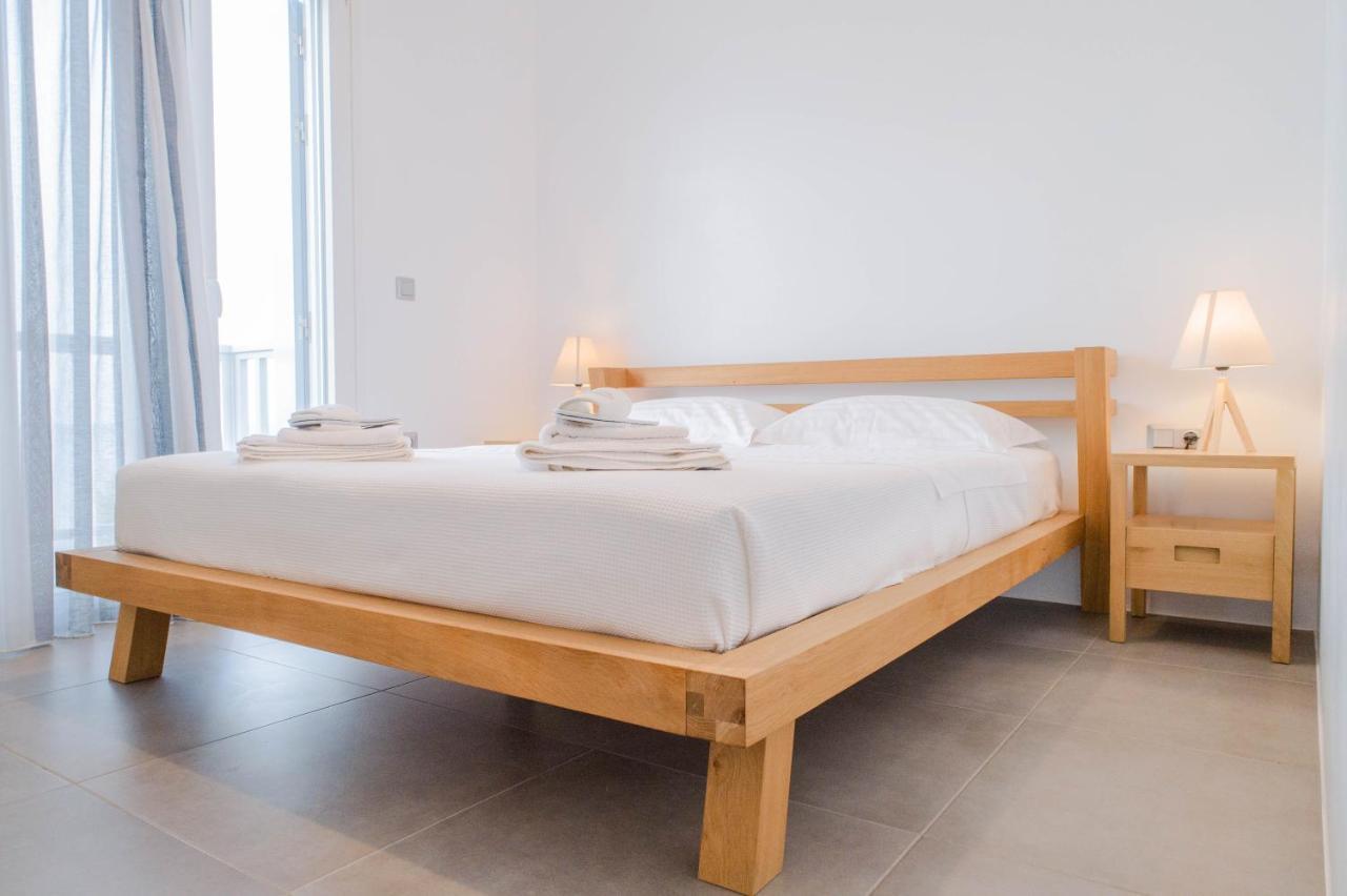 Milos Waves Luxury Apartments Pollonia ภายนอก รูปภาพ