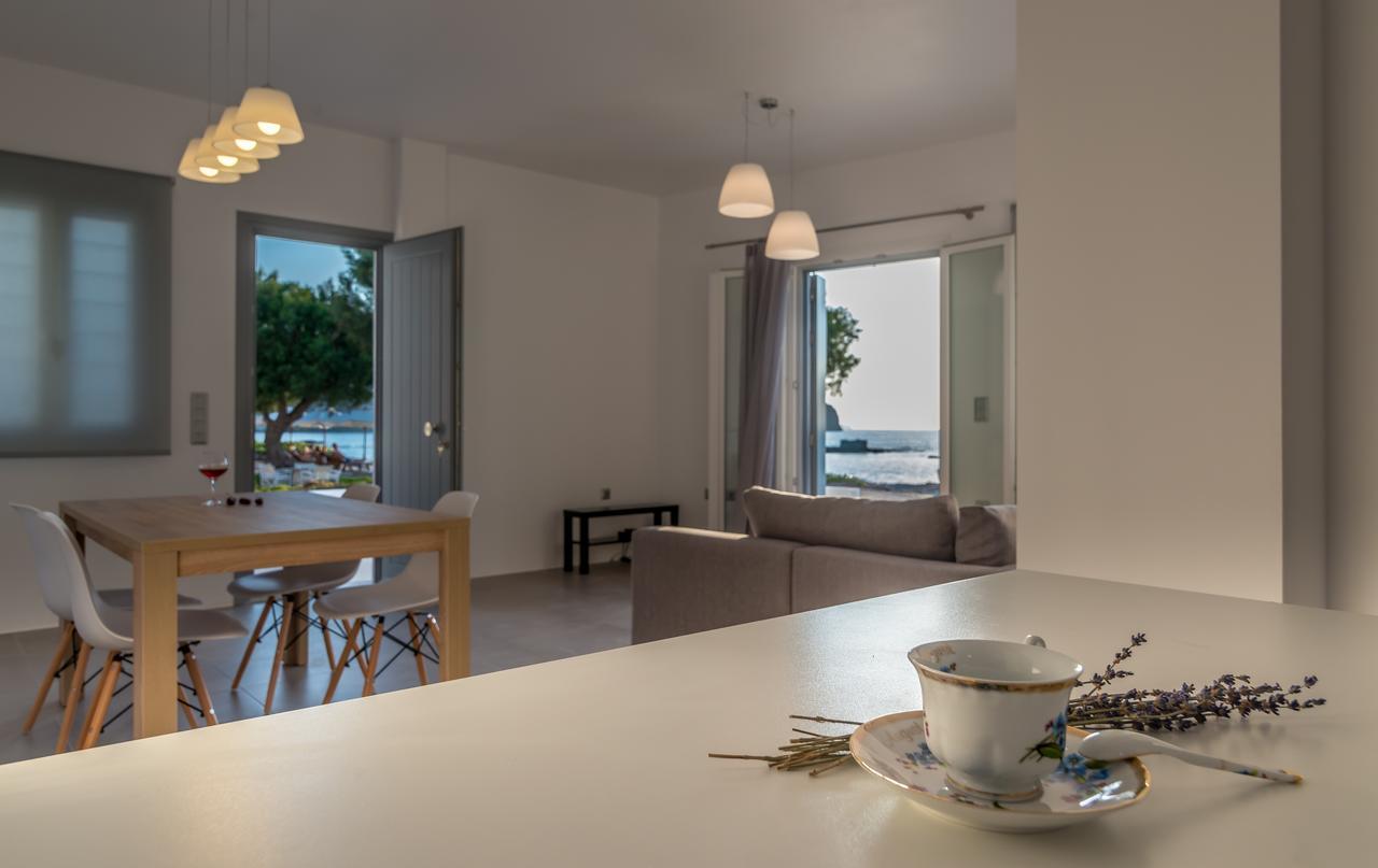 Milos Waves Luxury Apartments Pollonia ภายนอก รูปภาพ